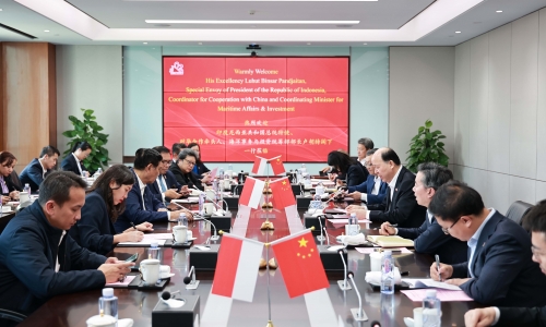 印度尼西亚对华合作牵头人、海洋事务与投资统筹部长卢胡特莅临fun乐天使官网调研